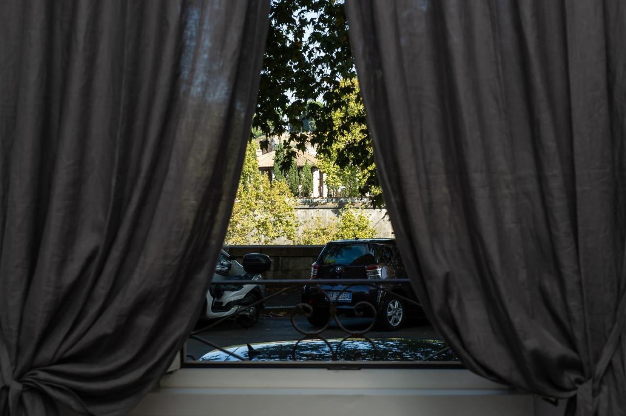 Lungotevere Ripa Rome Exterior photo